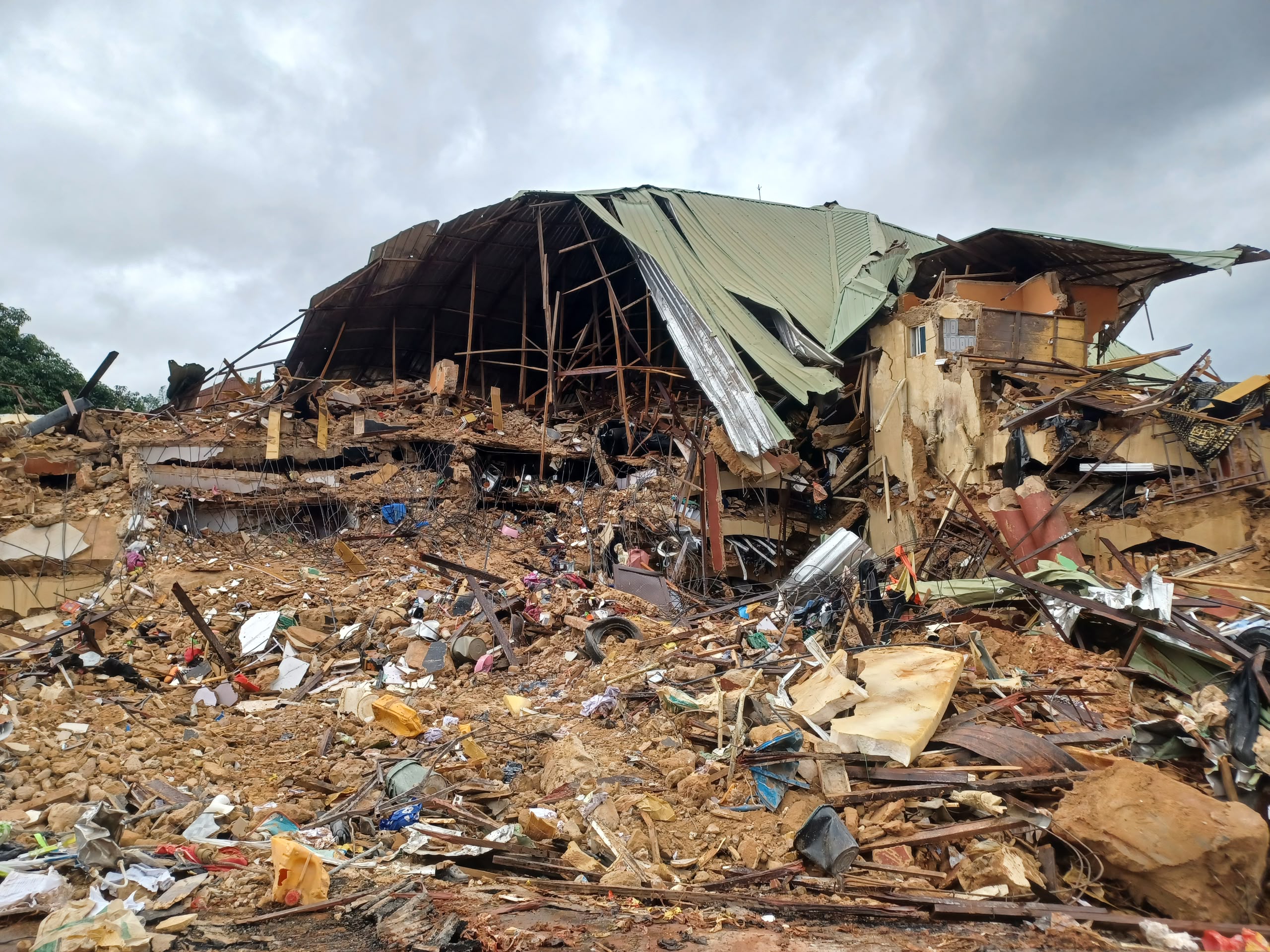 Two Bodies Recovered from Collapsed Elite 5-Star Hostel In Amaokpala