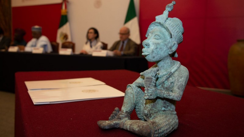 Mexican Govt Returns  Seized Ancient Bronze Sculpture To Nigeria