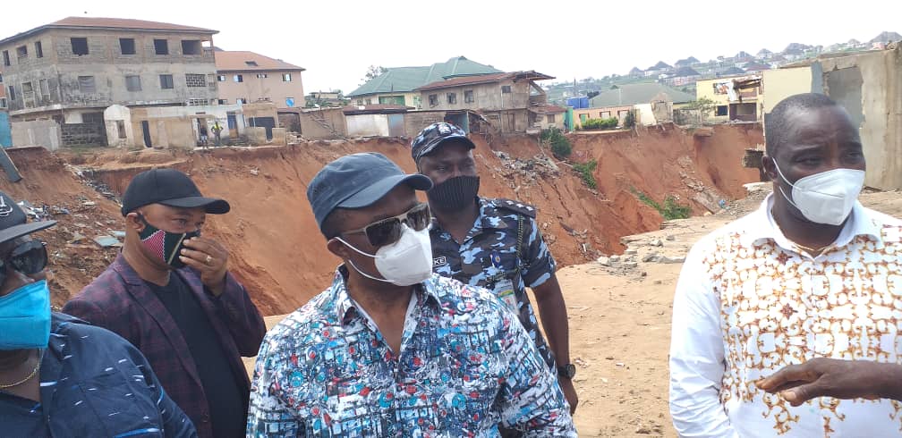 Onitsha Residents Laud Obiano For Prompt Intervention At Obeleagu Gully Erosion Site, Ozalla Area