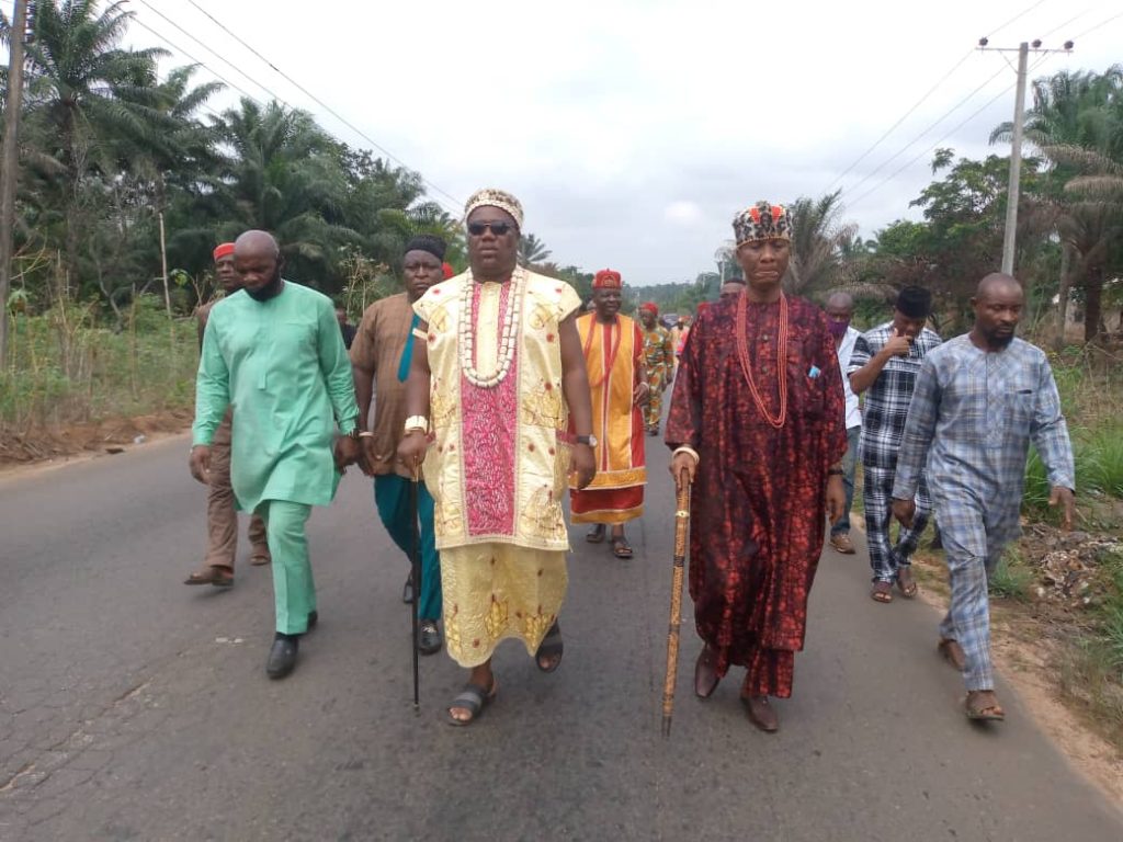 Ogbunka Monarch Igwe Anyaoha  Initiates Measures To Resolve Boundary Dispute With Owerre Ezukaka Community
