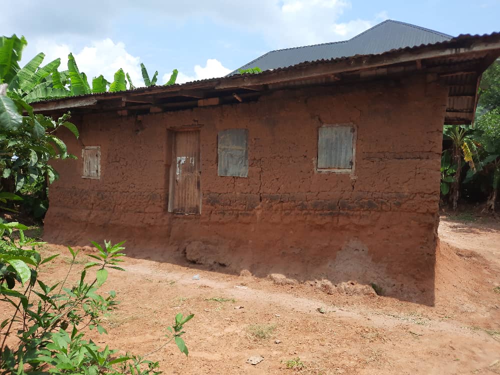 Modernity Edging  Out Mud Houses In Communities