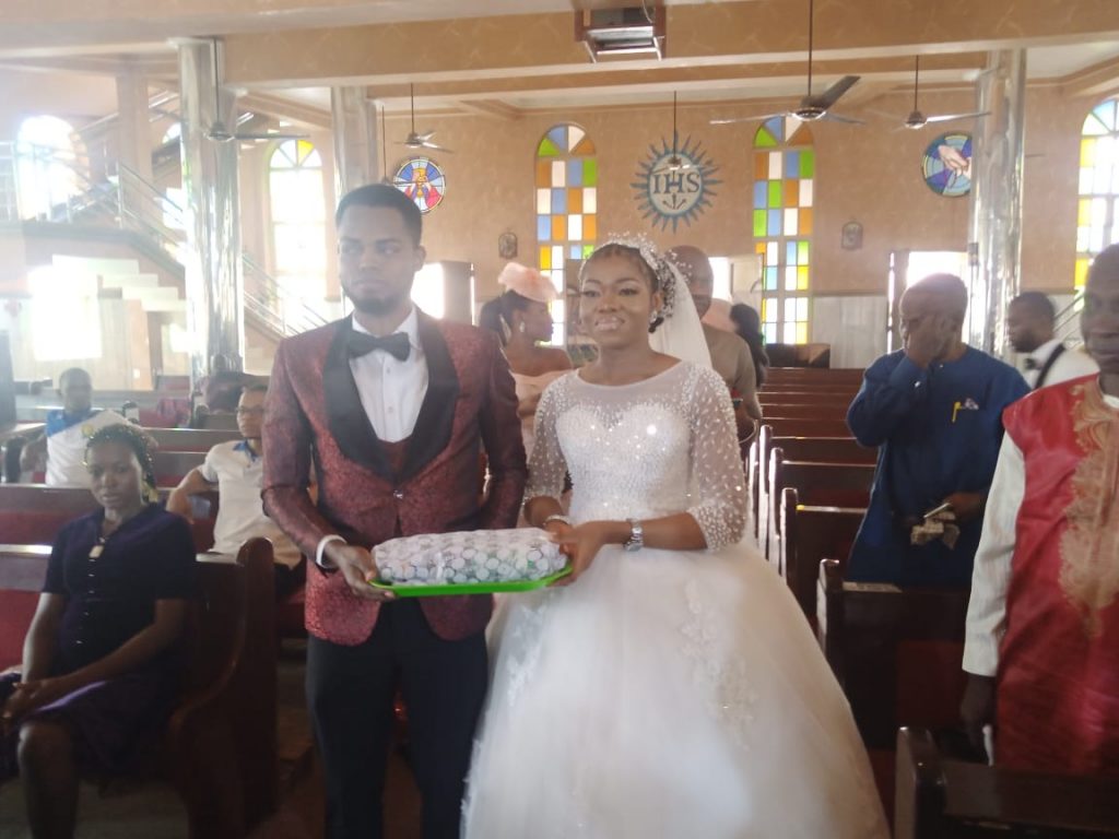 Former ABS Staff Chukwuma Ezumezu  Weds Miss Oluchi Okonkwo In Onitsha