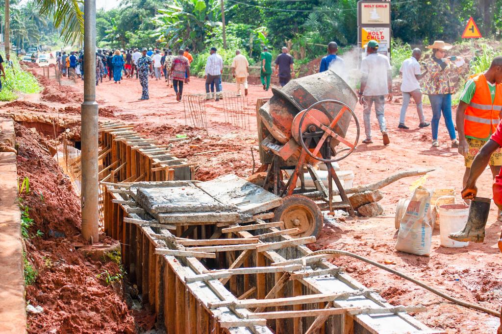 Traditional Rulers In Awka North Laud Soludo On Awba-Ofemili-Amansea-Ebenebe-Ugbenu-Ugbene Road Project