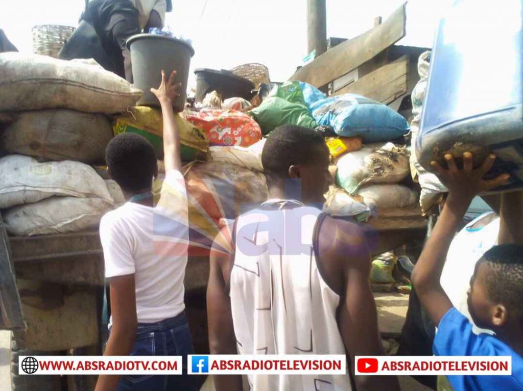 Onitsha Residents Happy With Anambra State Govt House-to-house Refuse Collection Initiative