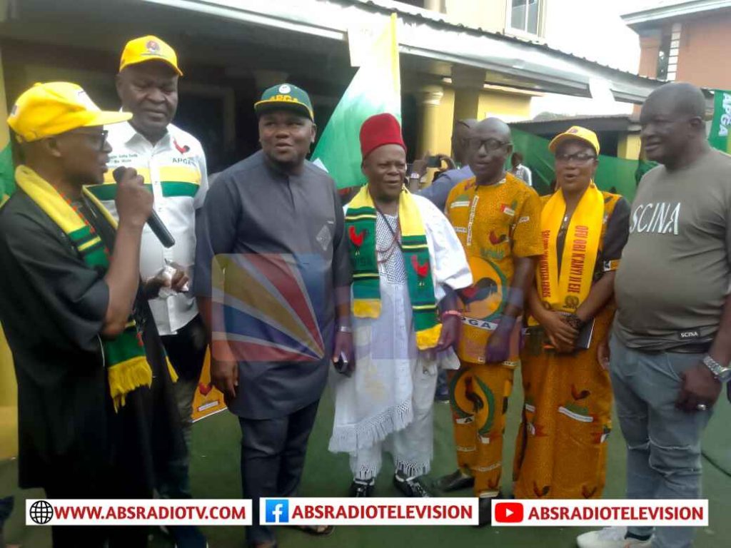Igwenagu Dilibe, Supporters Join APGA In Awka