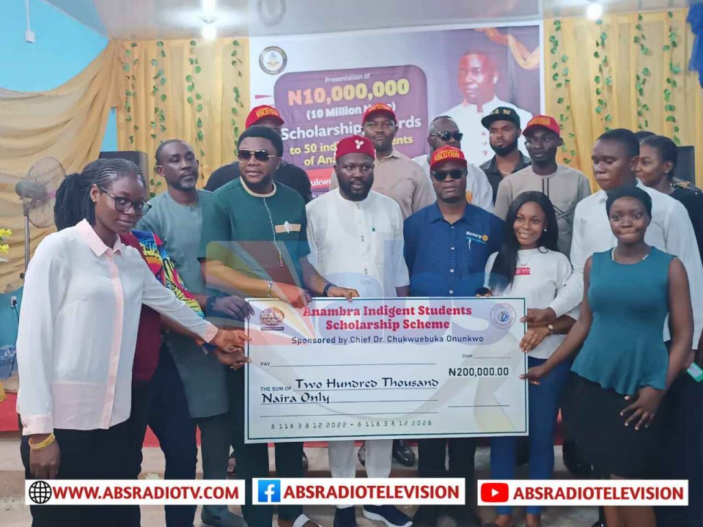 Philanthropist Onunkwo Awards Scholarships To 50 Indigent Students