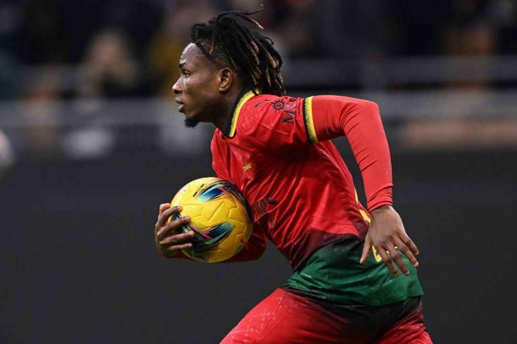 Super Eagles Star Chukwueze Scores As AC Milan Lost One–Two To Lazio